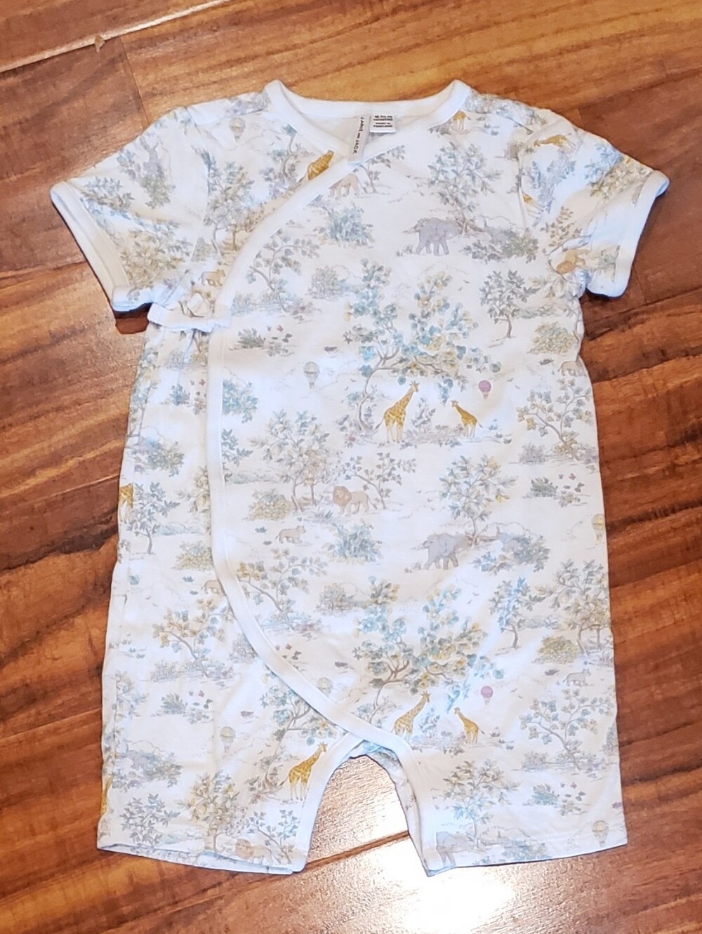 Janie and Jack NWOT 18-24 months safari toile shortie romper
